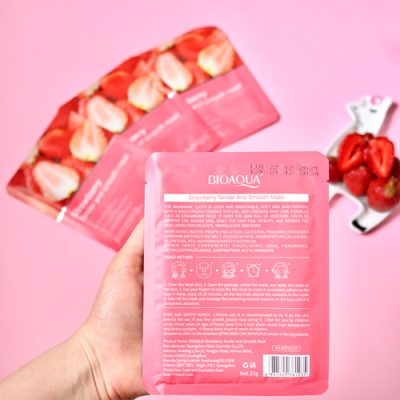 ماسک ورقه ای صورت توت فرنگی بیوآکوا