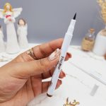 خط چشم ماژیکی قهوه ای روشن