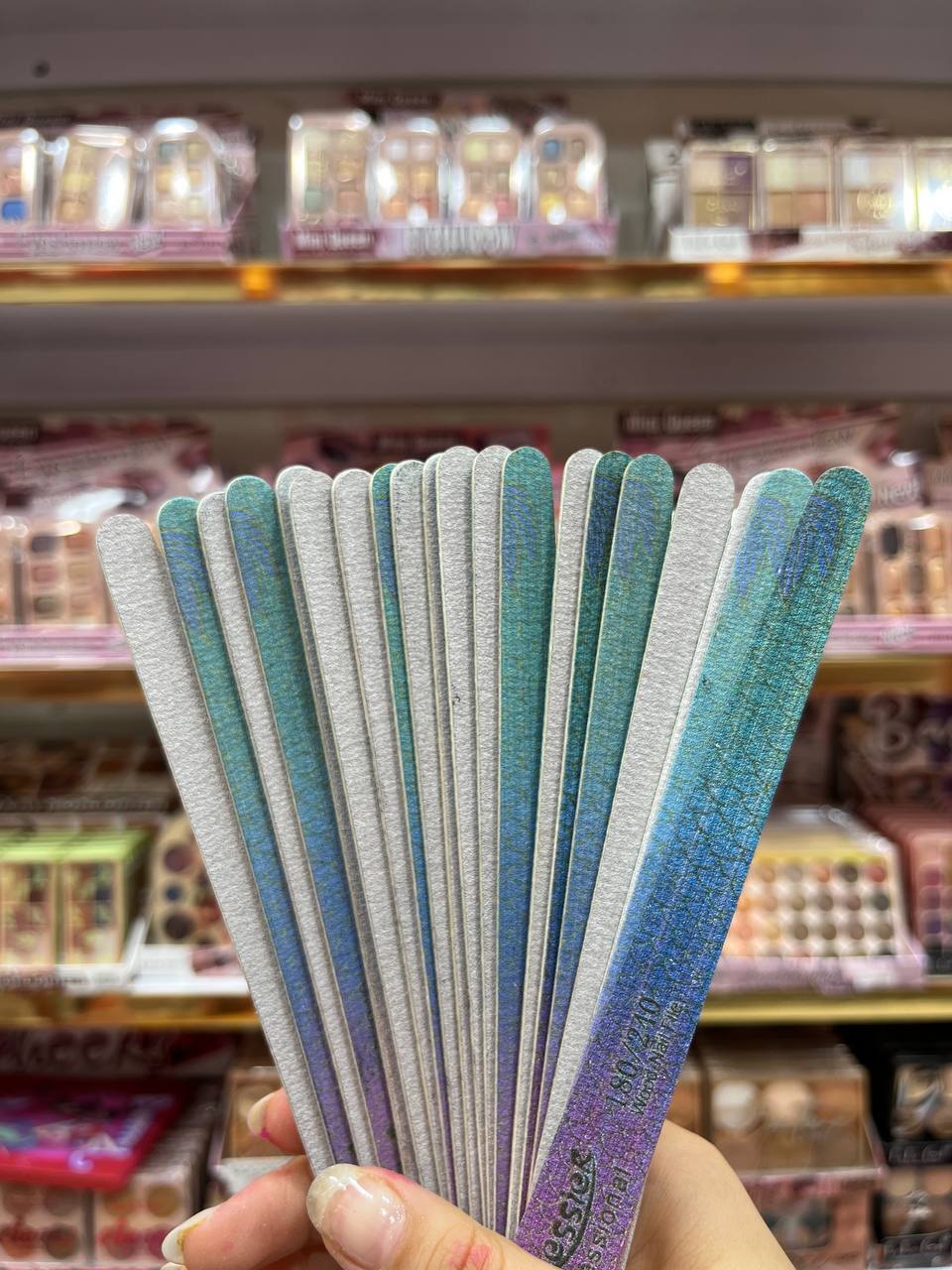 سوهان ناخن کاغذی