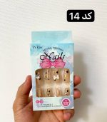 ناخن مصنوعی همراه با چسب دوطرفه