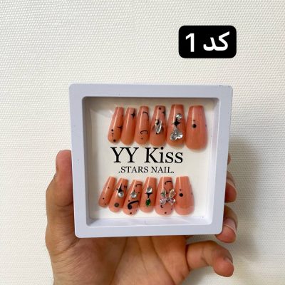 ناخن مصنوعی بلند قابدار همراه با چسب دوطرفه