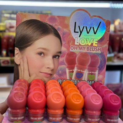 رژ گونه مایع پد دار