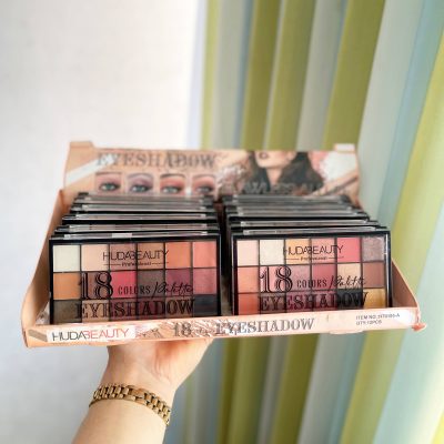 سایه 18 رنگ هدی بیوتی